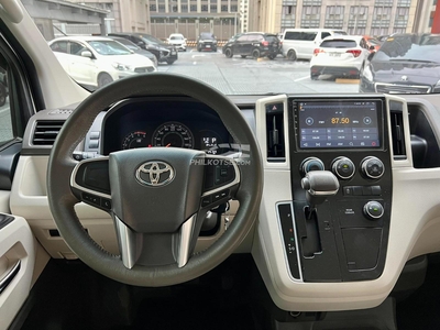 2020 Toyota Hiace in Makati, Metro Manila