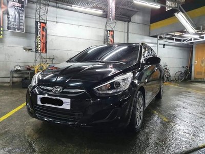 2nd-hand Hyundai Accent MT 2016 for sale in Mandaluyong