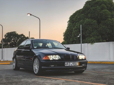 Black BMW 316i 2000 for sale in Makati