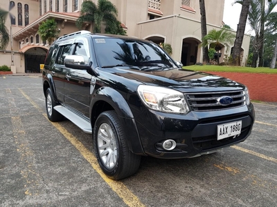 Black Ford Everest 2014 for sale in Makati
