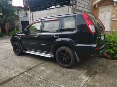 Black Nissan X-Trail 2004 for sale in Automatic