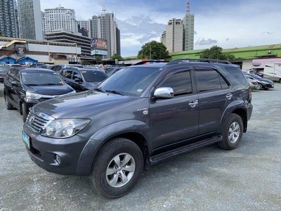 Black Toyota Fortuner 2008 for sale in Automatic