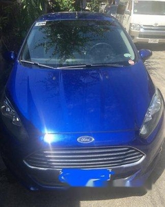 Blue Ford Fiesta 2014 at 47000 km for sale
