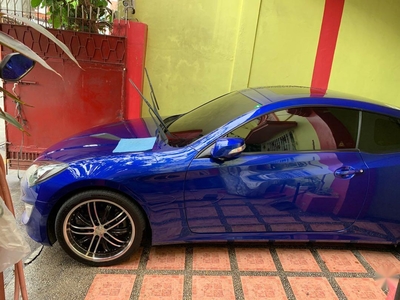 Blue Hyundai Genesis for sale in Manila
