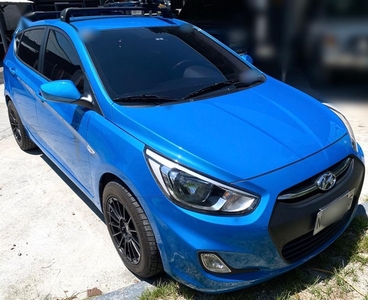 Blue Hyundai Veloster 2018 for sale in Muntinlupa
