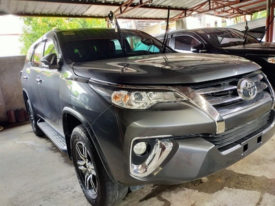 Gray Toyota Fortuner 2017 for sale in Quezon City