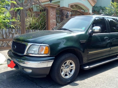 Green Ford Expedition for sale in Manila