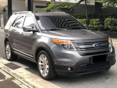 Grey Ford Explorer 2013 for sale in Makati