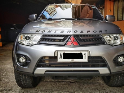 Grey Mitsubishi Montero sport 2014 for sale in Mandaluyong