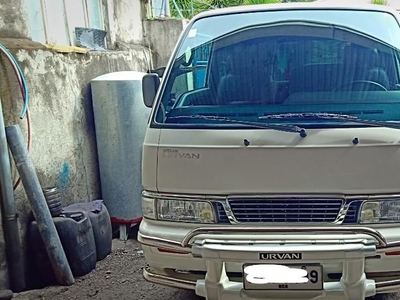 Nissan Urvan 2015 for sale in Cabuyao
