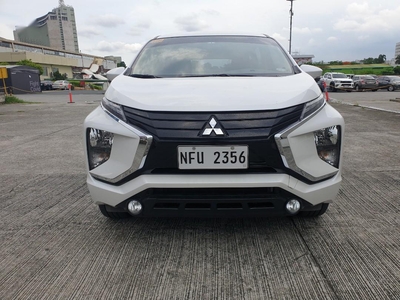 Pearl White Mitsubishi Xpander 2019