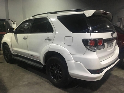 Pearl White Toyota Fortuner 2014 for sale in Manila