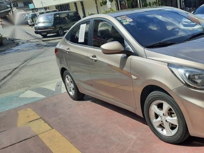 Sell 2013 Hyundai Accent in Las Pinas