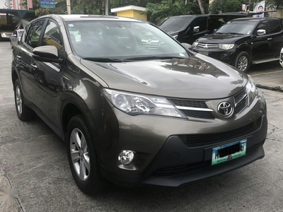 Sell 2014 Toyota Rav4 in Pasig