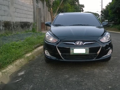 Sell 2015 Hyundai Accent in Manila