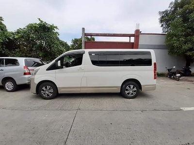Sell 2019 Toyota Hiace at 2000 km for sale