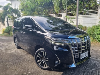 Sell Black 2020 Toyota Alphard in Malabon