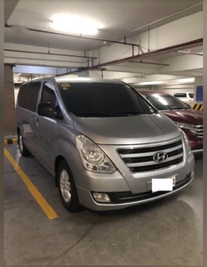 Sell Grey 2016 Hyundai Grand Starex in Pasay