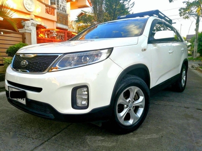 Sell White 2015 Kia Sorento in Manila