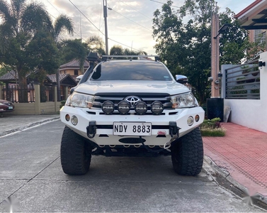 Sell White 2016 Toyota Hilux in Caloocan