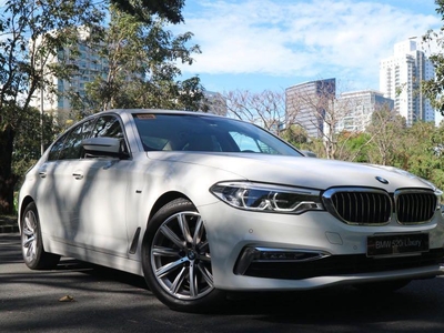 Sell White 2019 BMW 520I