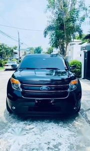 Selling Black Ford Explorer 2015 in Pateros