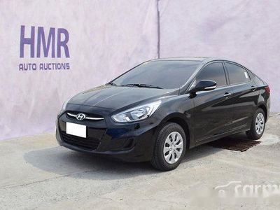 Selling Black Hyundai Accent 2019 in Manila