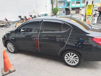 Selling Black Mitsubishi Mirage g4 in Manila
