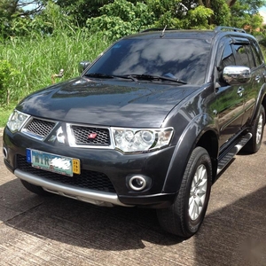Selling Black Mitsubishi Montero Sports 2013 in Lipa