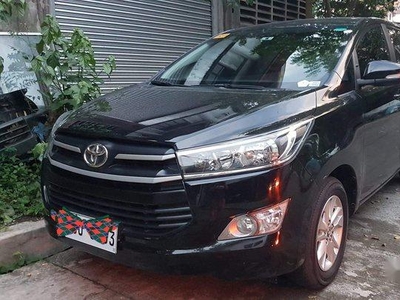 Selling Black Toyota Innova 2017 in Quezon City