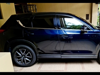 Selling Blue Mazda Cx-5 2019 in Manila