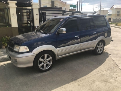 Selling Blue Toyota Revo 2001 in Rosario