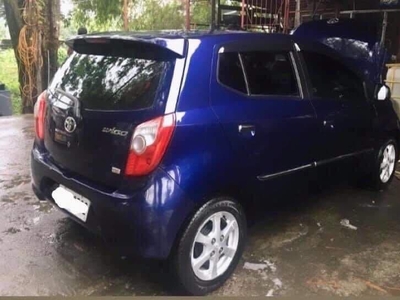 Selling Blue Toyota Wigo in Manila