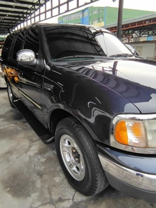 Selling Ford Expedition 2001