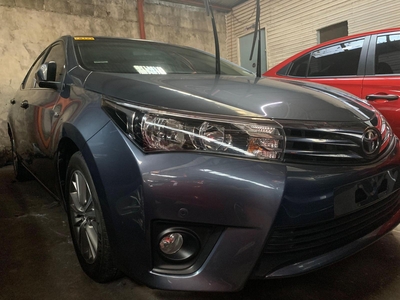 Selling Gray Toyota Corolla Altis 2018 in Quezon City
