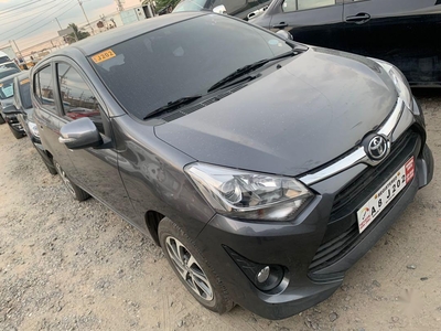 Selling Grey Toyota Wigo 2019 in Cainta