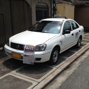 Selling Nissan Sentra 2011 in Quezon City