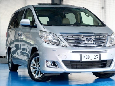 Selling Pearl White Toyota Alphard 2014 in Quezon City