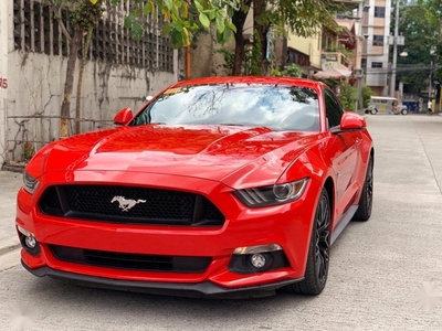 Selling Red Ford Mustang 2016 Coupe / Roadster in Mandaluyong