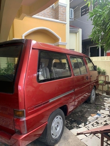 Selling Red Nissan Vanette 1994 in Cavite