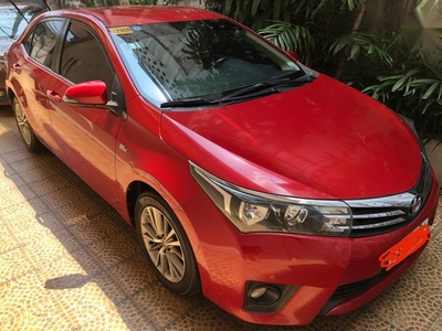 Selling Red Toyota Corolla Altis 2014 in Quezon