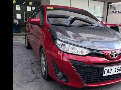 Selling Red Toyota Yaris 2018 in Caloocan