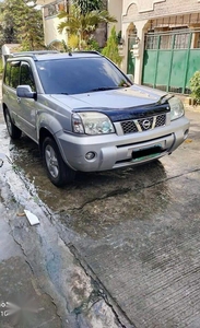 Selling Silver Nissan X-Trail 2007 in Quezon