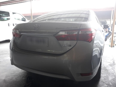 Selling Toyota Altis 2017 in Manila