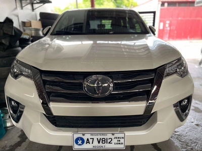 Selling Toyota Fortuner 2018