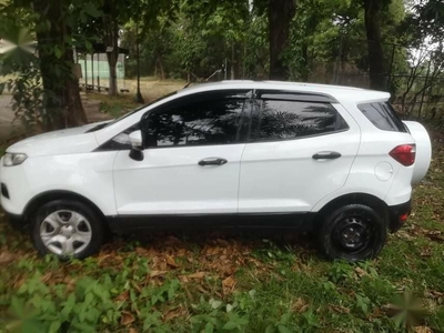 Selling White Ford Ecosport 2016 in Tagoloan