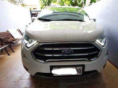 Selling White Ford Ecosport 2019 at 8000 km