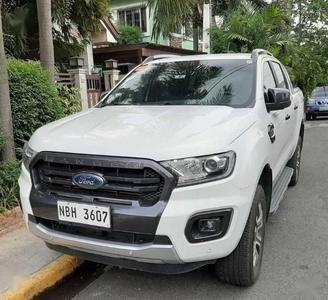 Selling White Ford Ranger 2019