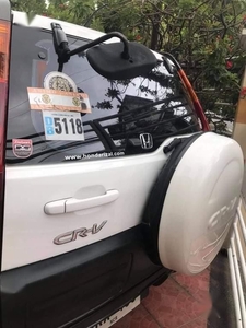 Selling White Honda Cr-V in Manila