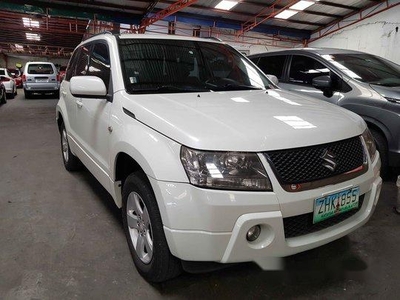 Selling White Suzuki Grand Vitara 2007 in Marikina